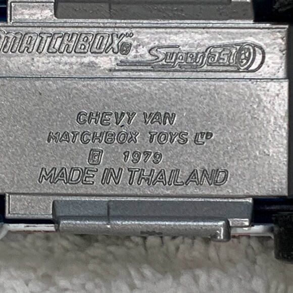 Matchbox NASCAR Chevy Van Ken Schrader #25 - Picture 7 of 8